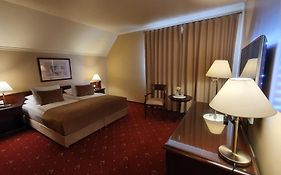 Hotel Garden Club